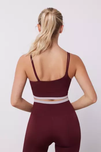 Безшовний бордовий спортивний бюстгальтер Comfort