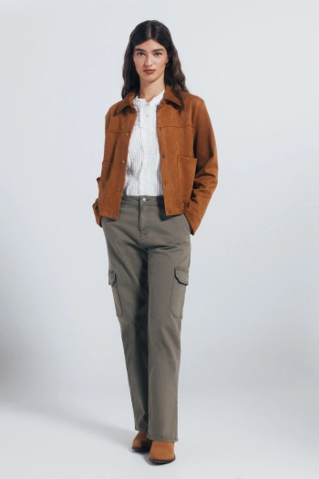 Блуза з об'ємним рукавом