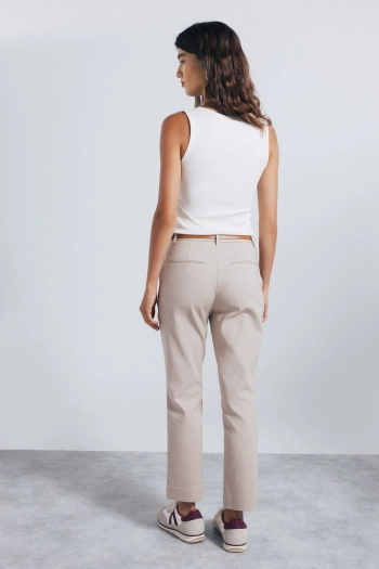 Прямые брюки чинос
