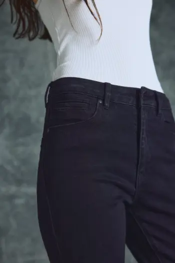Джинси Skinny