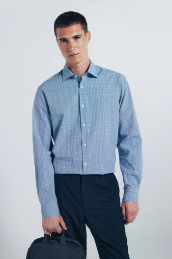Поплінова сорочка в клітинку