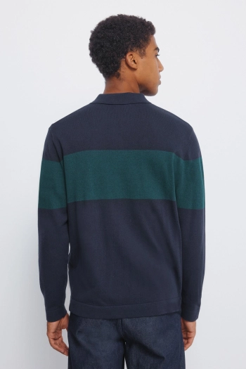 Свитер в полоску с воротником-поло