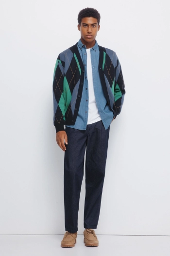 Кардиган у ромби