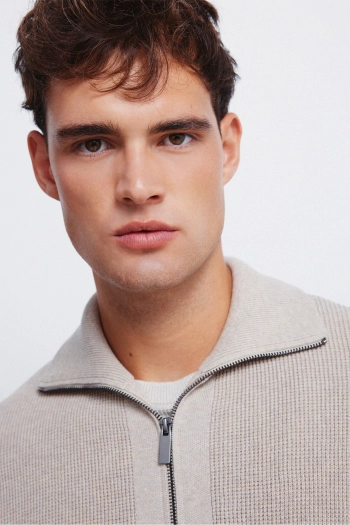 Кардиган на молнии