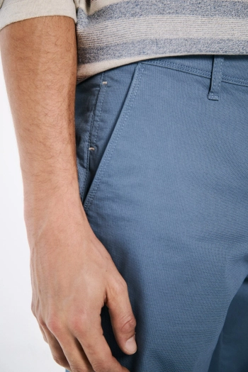 Брюки-чинос с микропринтом Slim fit