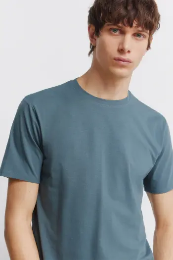Футболка Slim Fit з еластаном