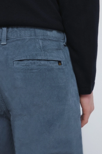 Штани чінос з вельвету крою slim fit