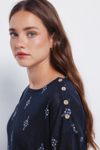 Футболка с длинным рукавом и принтом