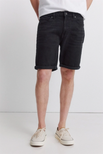 Базові чорні джинсові бермуди slim fit