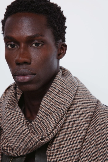 Шарф у міні-клітинку