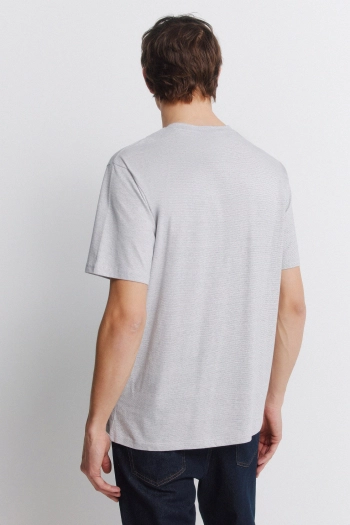 Футболка в мікросмужку