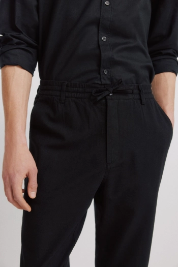 Брюки чиноиз льна