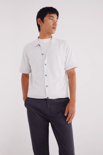 Брюки-чиносы кроя Slim fit с микропринтом