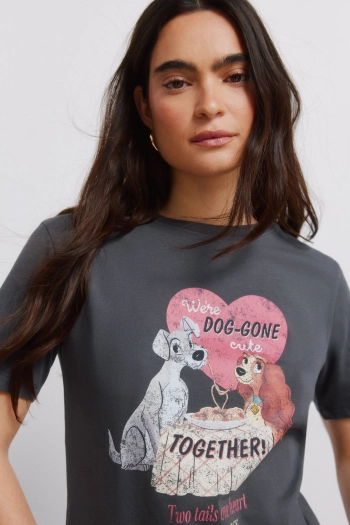 Футболка з коротким рукавом і малюнком