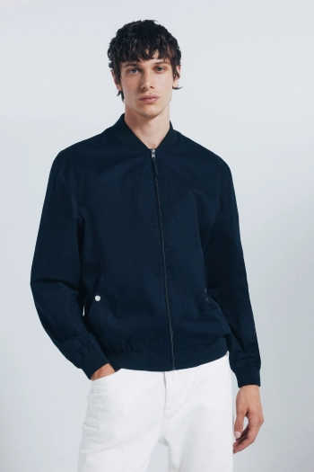 Легкий бавовняний бомбер