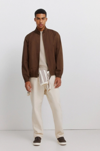 Светр вільного крою