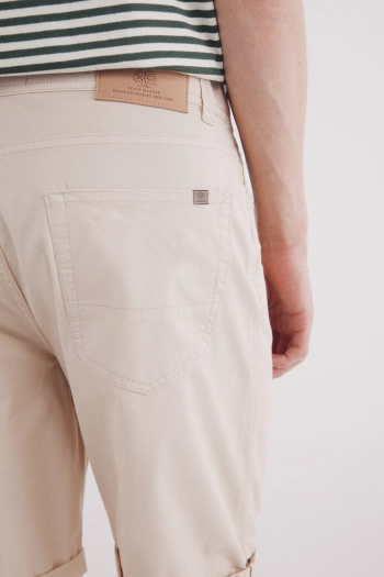 Легкі шорти-бермуди slim fit