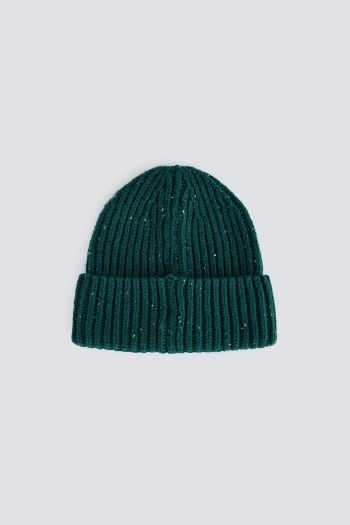 Шапка-біні в'язана