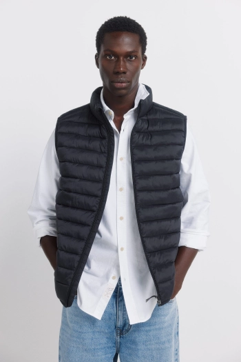 Жилет із застібкою