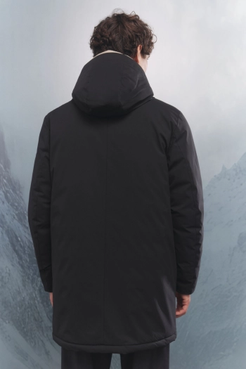 Теплая куртка-пуховик