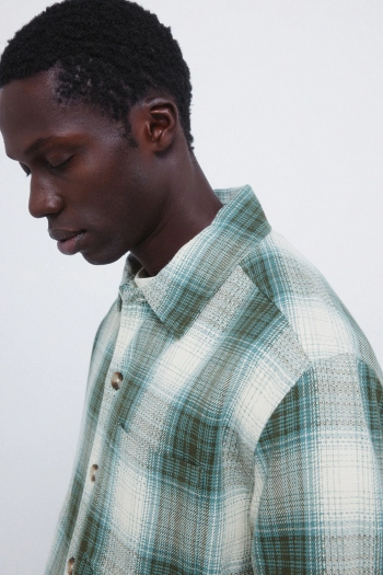 Сорочка-куртка в клітинку