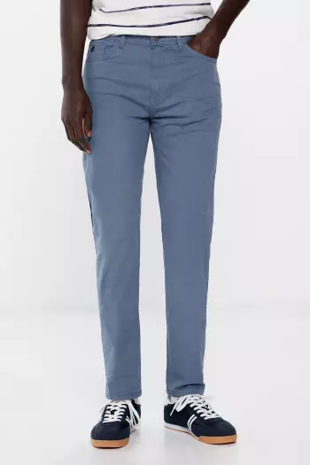 Легкие цветные брюки кроя Slim fit с 5 карманами