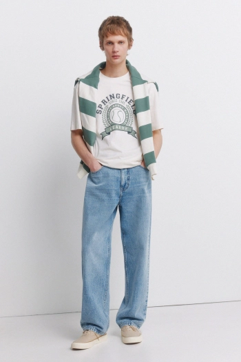 Спортивна футболка з логотипом