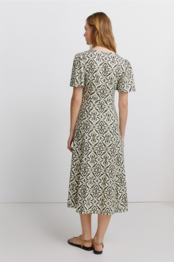 Лляна сукня-сорочка з принтом