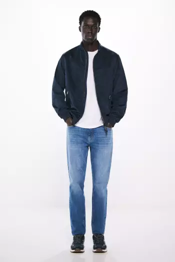 Джинсы Slim fit