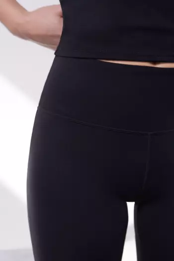 Черные леггинсы клеш Soft Move