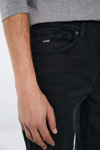 Черные джинсы skinny
