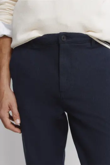 Штани чінос з вельвету крою slim fit
