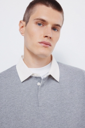 Однотонное поло с длинным рукавом