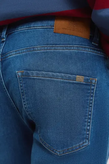 Джинси Slim Fit