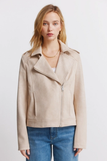 Куртка из искусственной замши