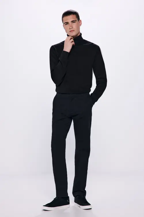 Штани-чінос Slim fit