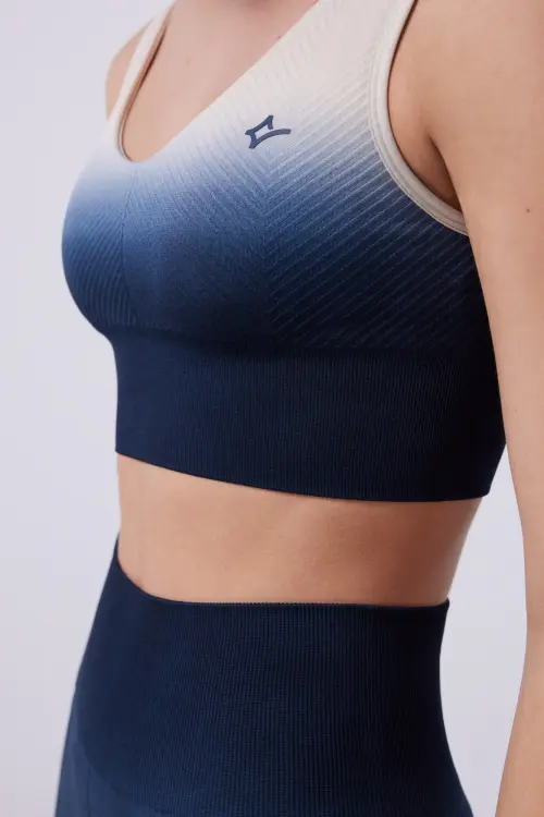 Бесшовный спортивный бюстгальтер Comfort с эффектом омбре