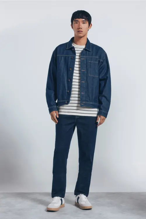 Джинси Slim Fit з легкого еластичного деніму